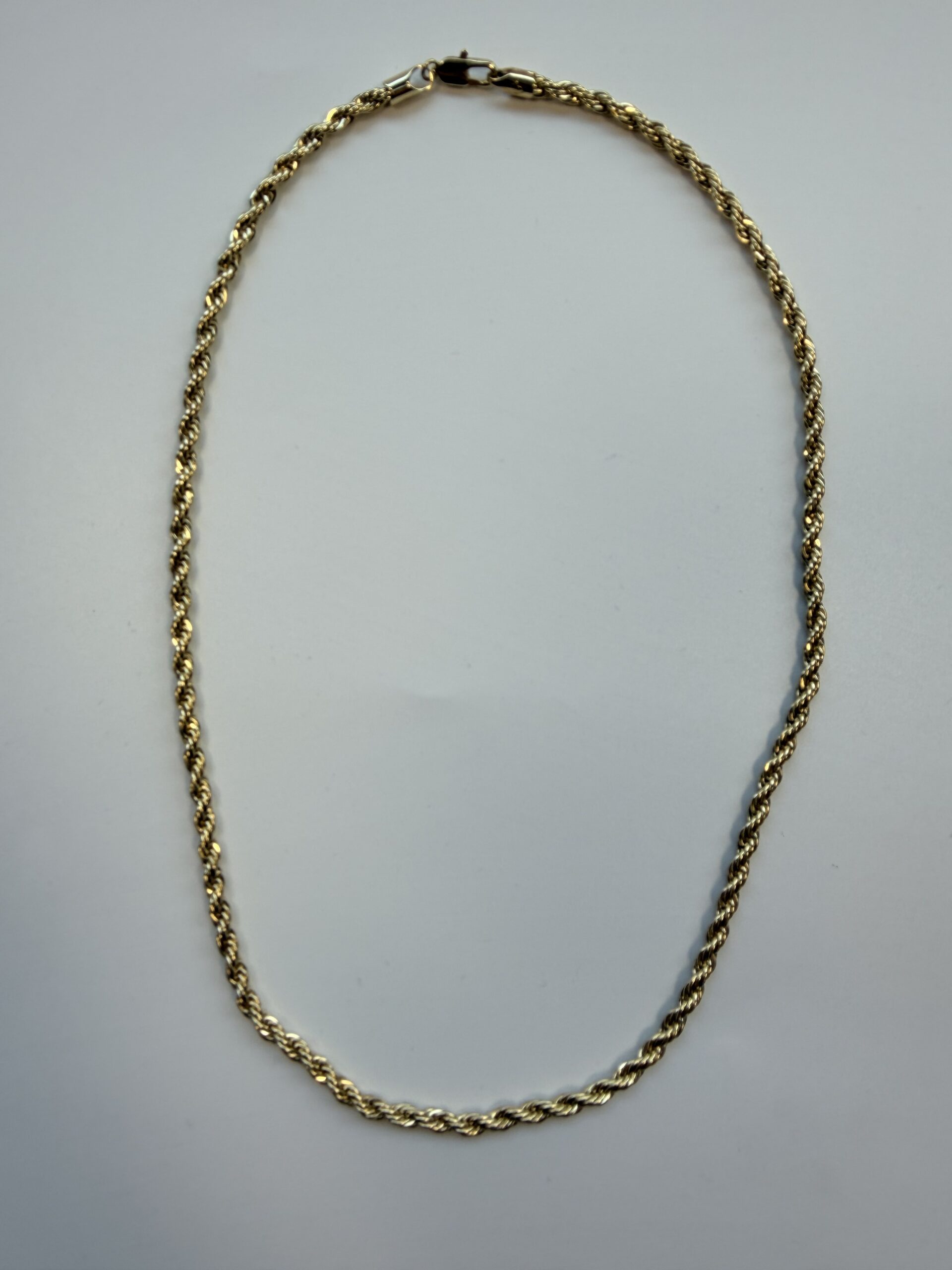 14 K Kolye